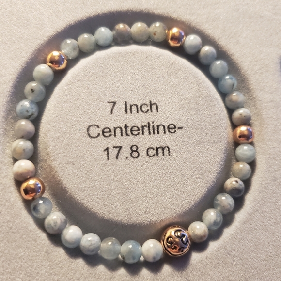 Aquamarine & Gold Beaded Handcrafted Bracelet - Picture 4 of 5